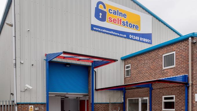 Calne S Store